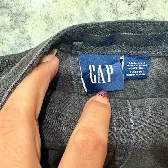 GAP Charcoal Denim Top - Picture 4 of 4